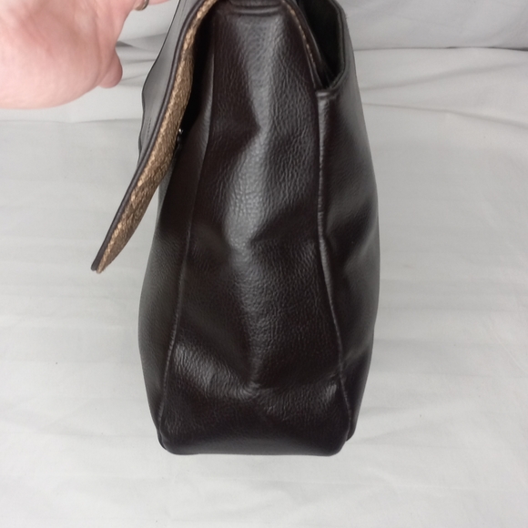 Mondani Brown Shoulder Bag - Picture 9 of 10